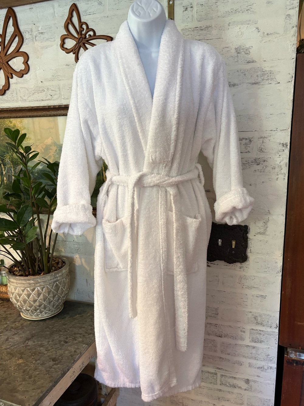 Plush White Terry Bathrobe with Hooded Collar 100% cotton